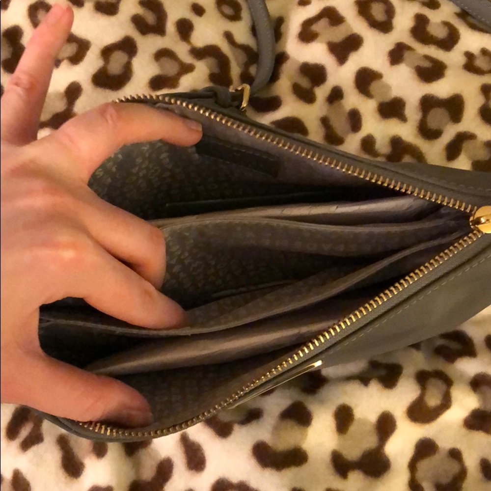 Kate Spade purse madelyne grey smoky pearl - Picture 8 of 8